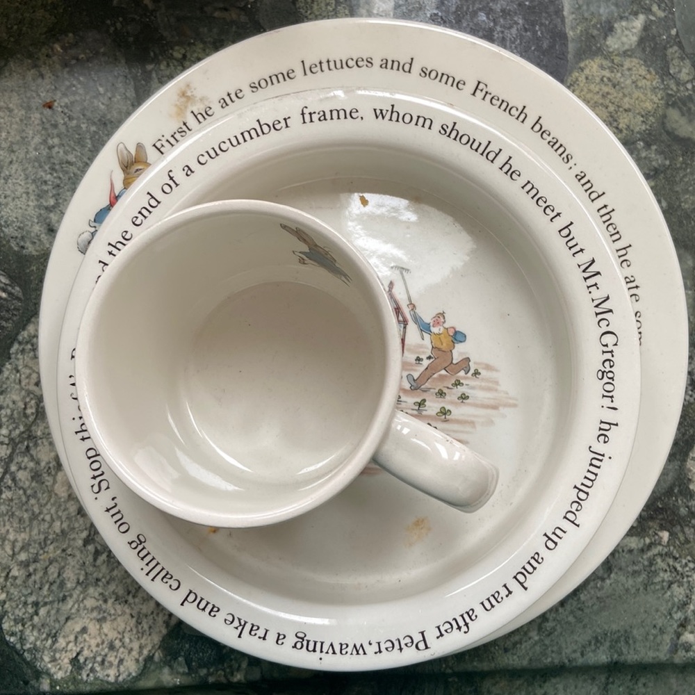 Wedgewood- Peter Rabbit place setting